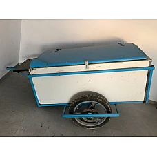 Glacière mobile sur charrette Montée sur deux roues Glacière mobile sur charrette Montée sur deux roues