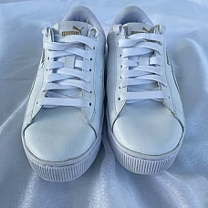 Baskets PUMA – blanches – pointure 37 Baskets PUMA – blanches – pointure 37