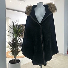 Cape EURO SMART – col en fourrure synthétique Cape EURO SMART – col en fourrure synthétique